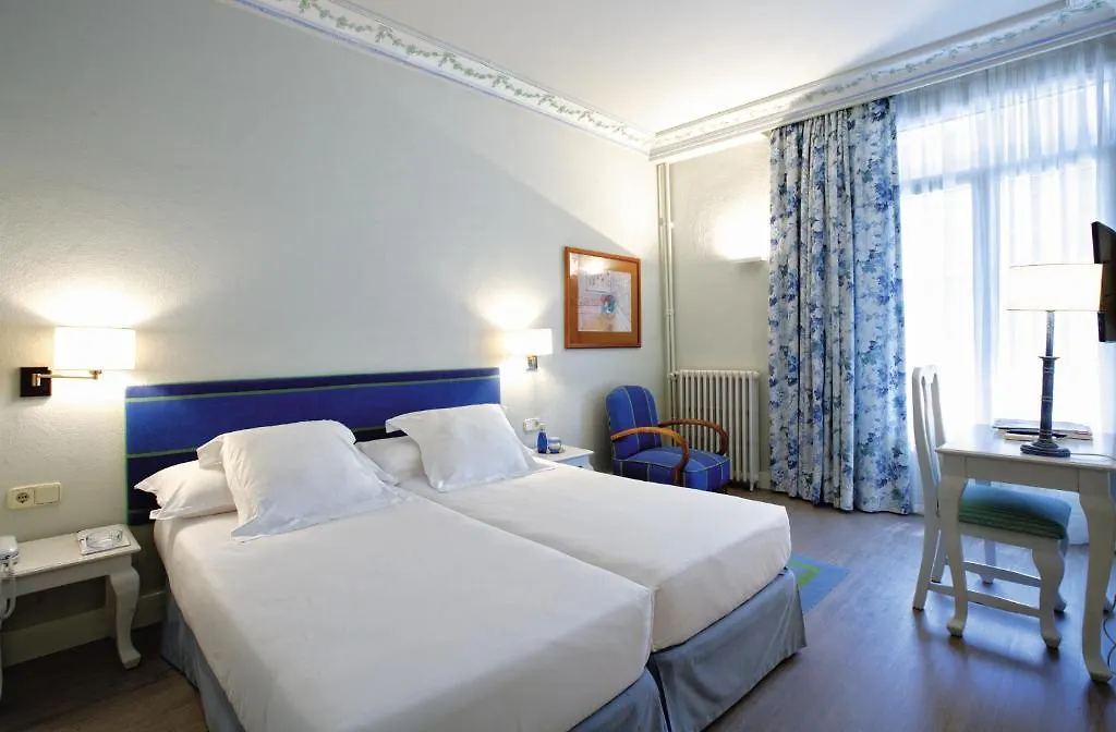 ***  Hotel Niza San Sebastian Spain